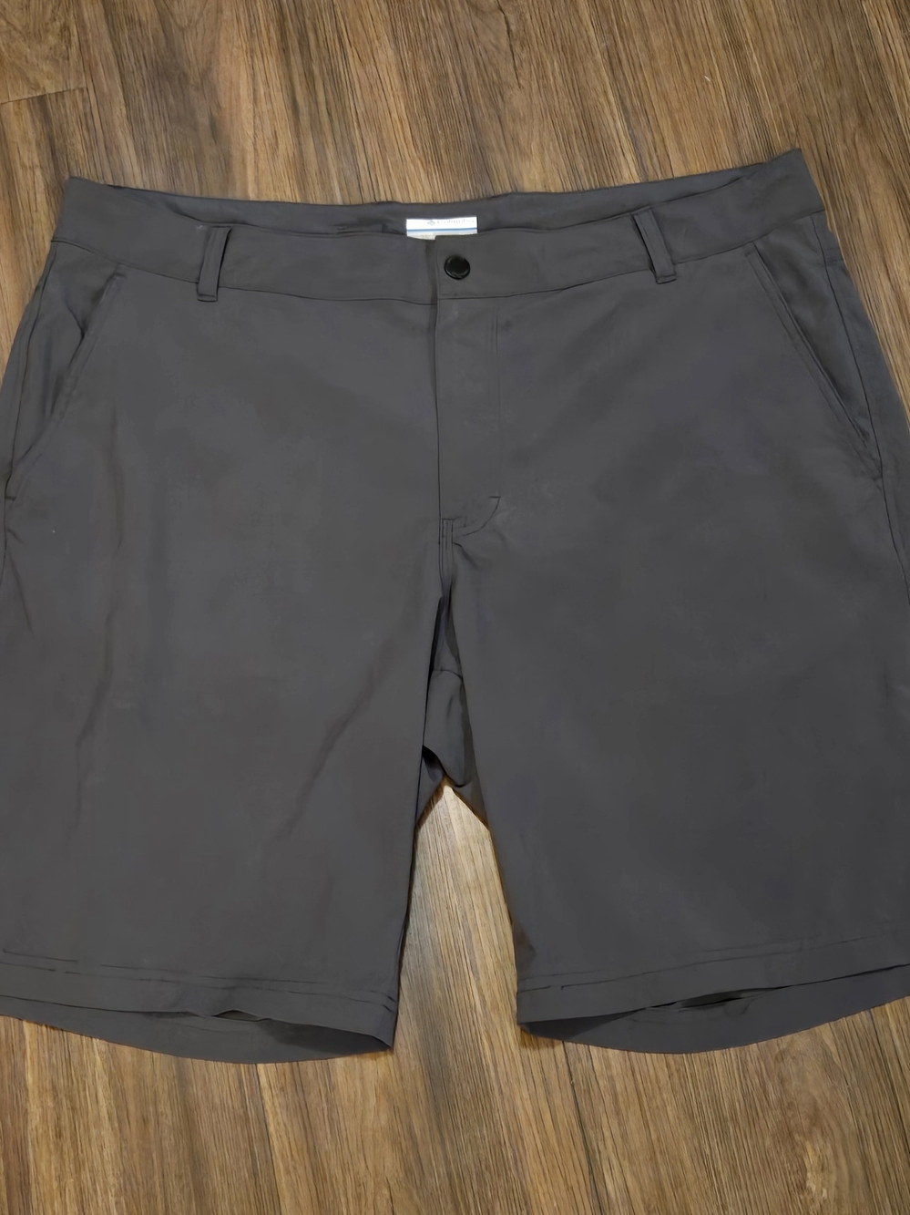 Columbia Men's Charcoal Flat-Front Performance Shorts